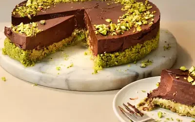 Chocolate Pistachio Cheesecake